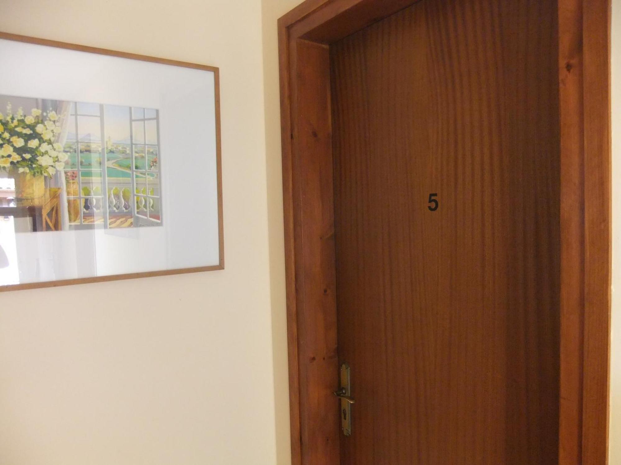 Pensio L'Estada Sant Joan les Fonts Zewnętrze zdjęcie