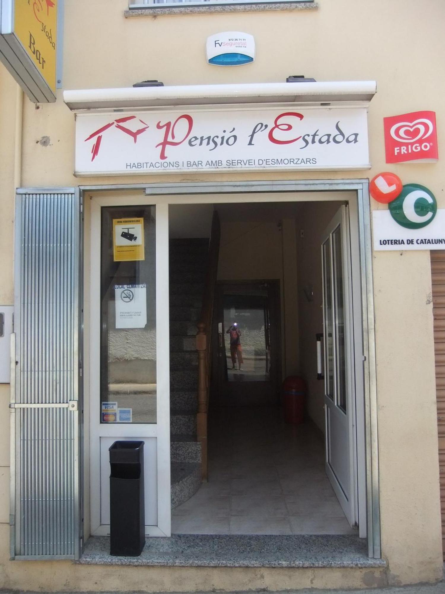 Pensio L'Estada Sant Joan les Fonts Zewnętrze zdjęcie